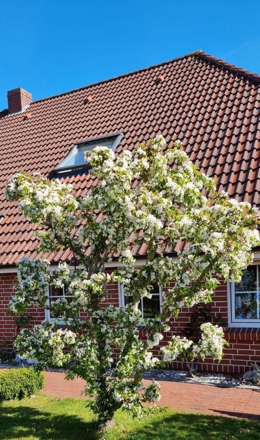 Ostfriesland Apartements -Fewo- Upgant-Schott Dış mekan fotoğraf